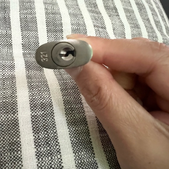 SOLD!!! Louis Vuitton Silver Lock and Keys - Picture 5 of 6